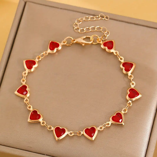 Ophelyra Garnetelle Bracelet | Gold