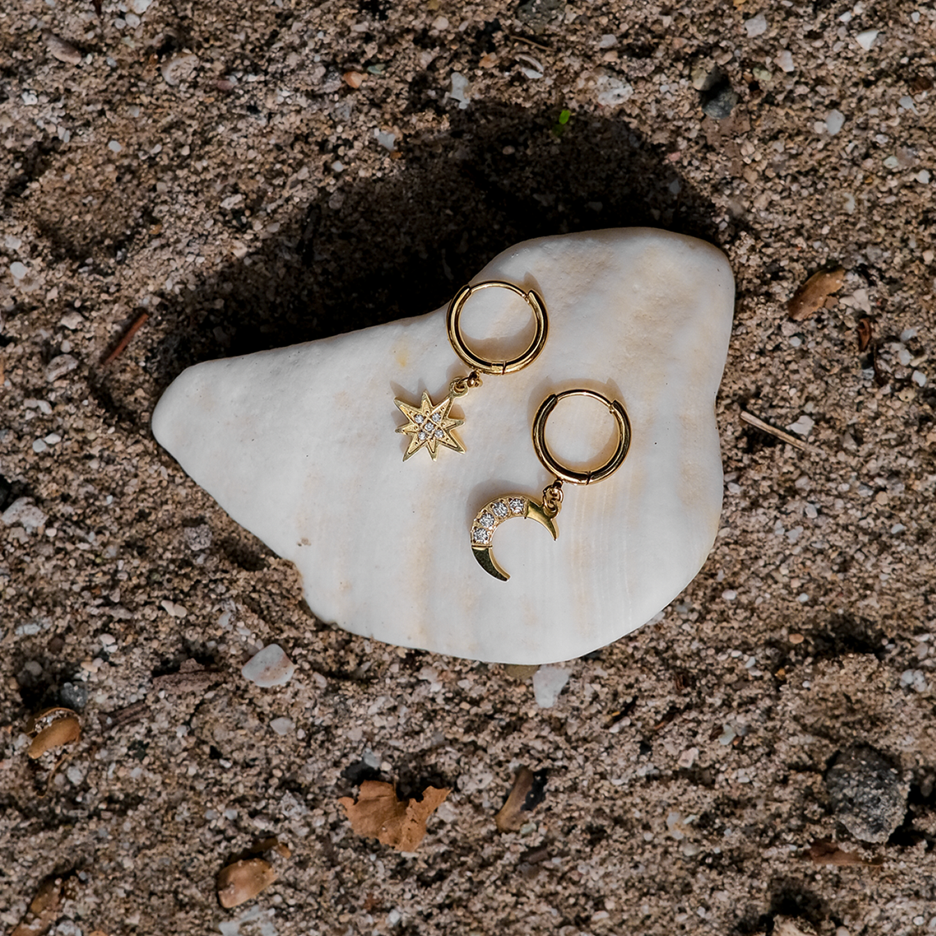 Cosmia Earrings